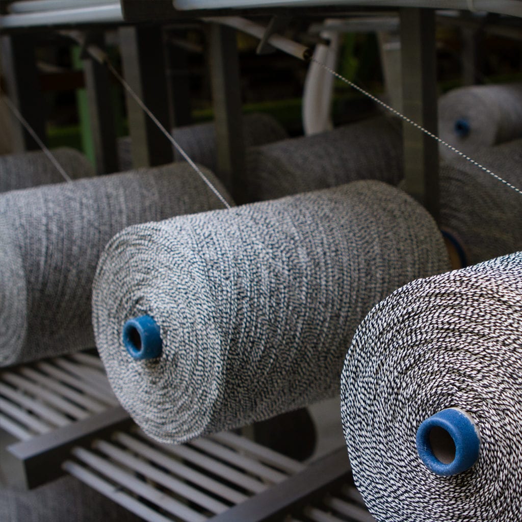 Machine à tricoter le fil de coton 3805